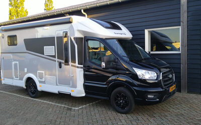 Sunlight T67S Adventure Edition met enkele bedden en hefbed (Automaat)